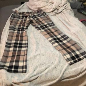 Ladies slacks plaid black and tan